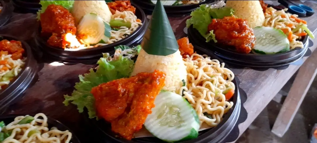 Tumpeng Mini Custom BuEN snack & catering