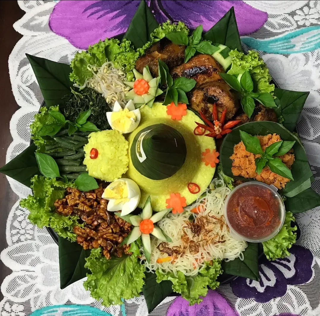 Tumpeng Nasi Kuning 5 Porsi Ringinrejo Kediri